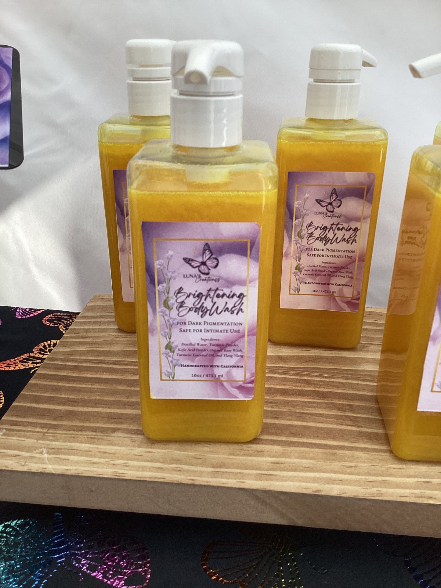 Brightening Body Wash